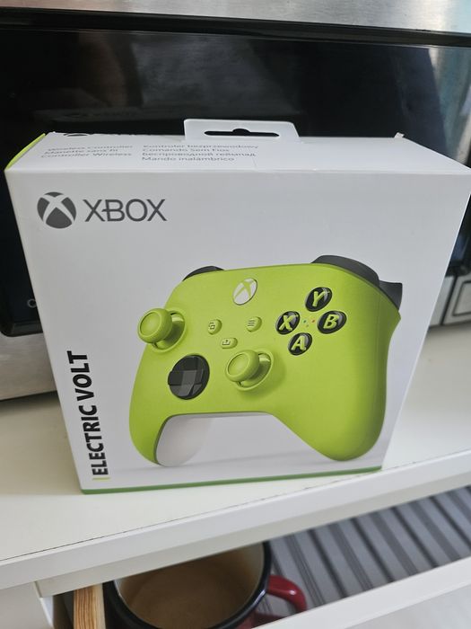 Microsoft Xbox Series X Velocity Green