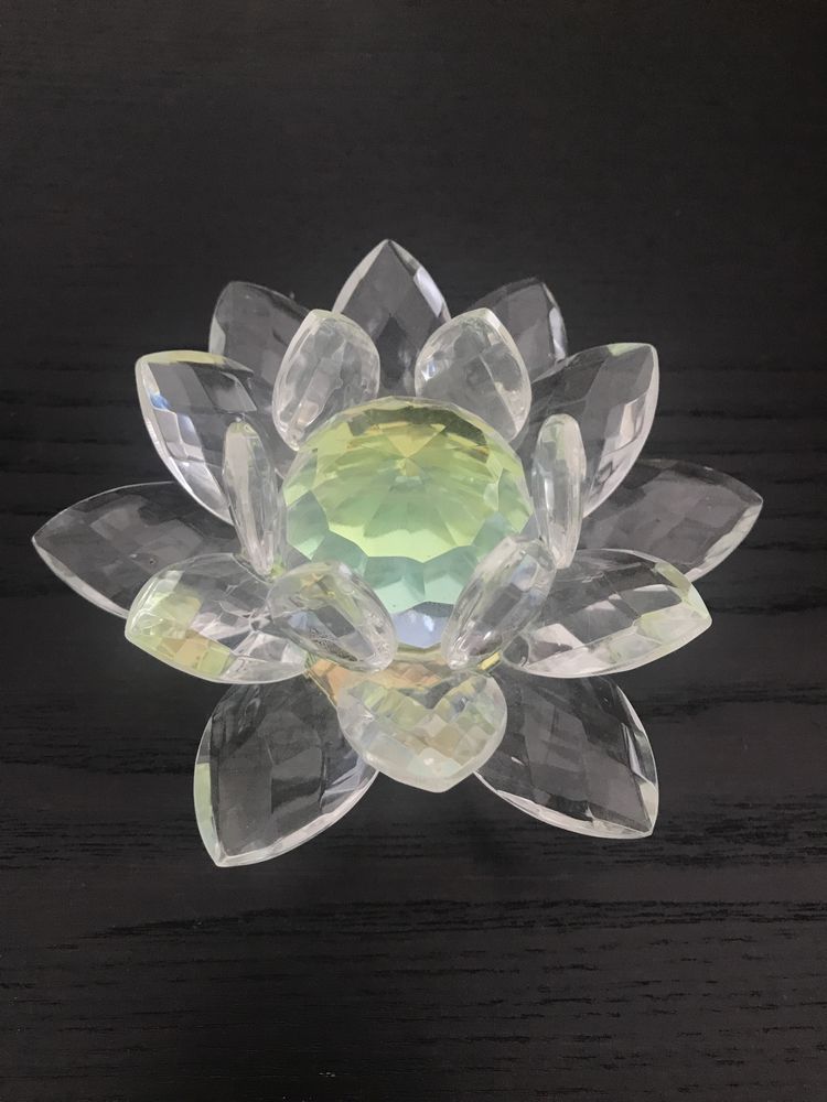 Flor de Lótus de cristal