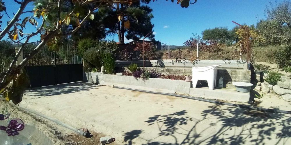 Terreno à venda em Povoa de Atalaia - Alpedrinha - Fundão