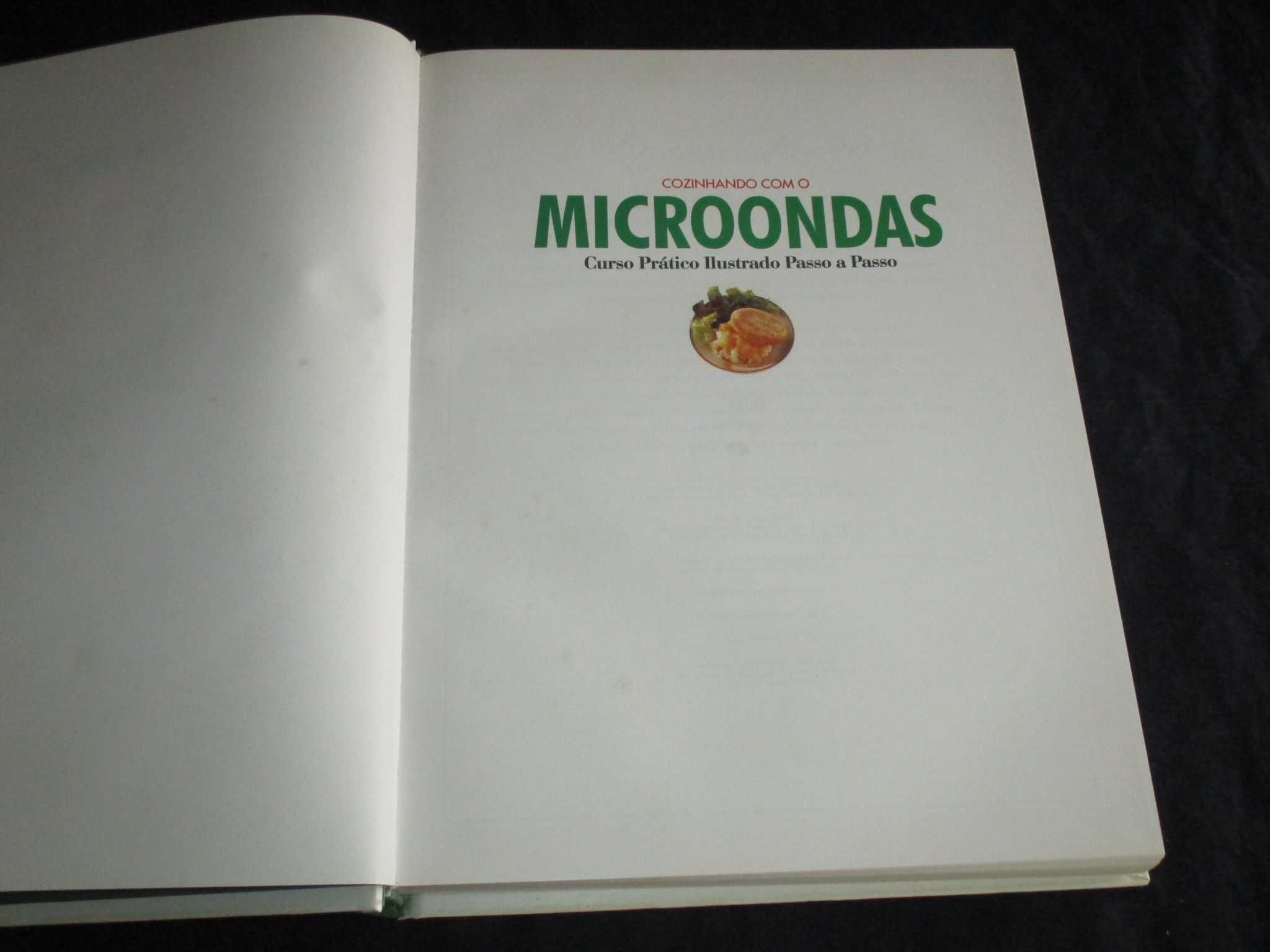 Livro Cozinhando com o Microondas Curso Prático Ilustrado