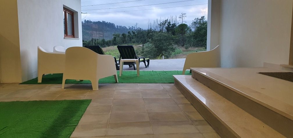 Casa de férias com vista para a Serra do Branco.