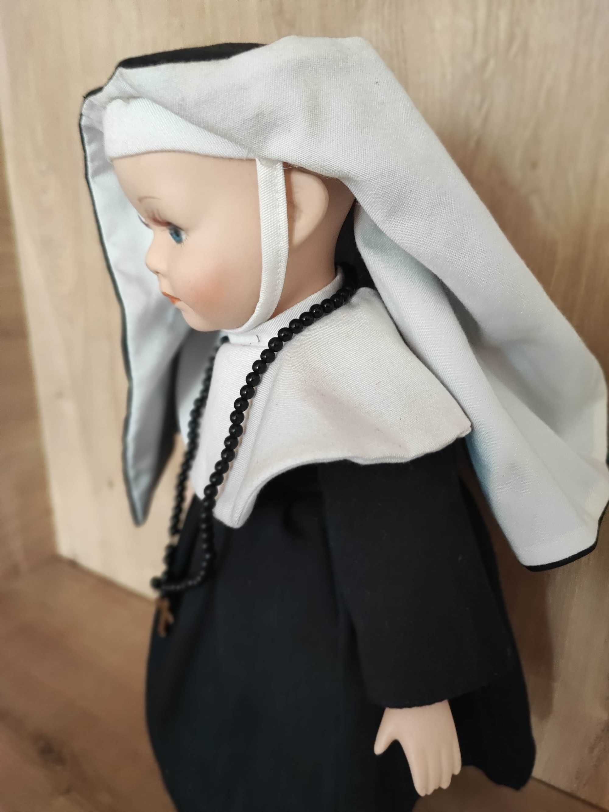 Zakonnica LEONARDO COLLECTION Lalka (collectible porcelain doll)