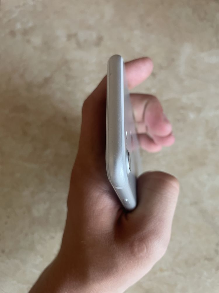 iPhone 7 32 gb Айфон 7 32 гб silver