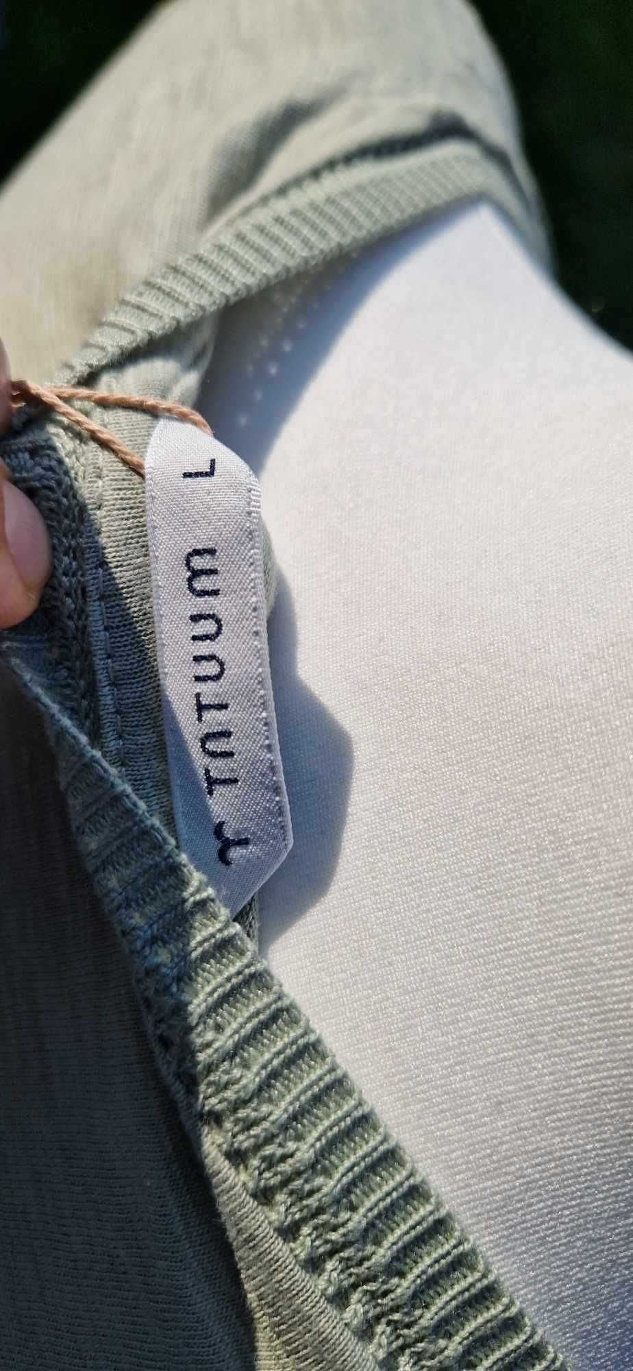 Bluzka, T - Shirt Damski z Kieszonką Tatuum rozmiar L , 100 % bawełna