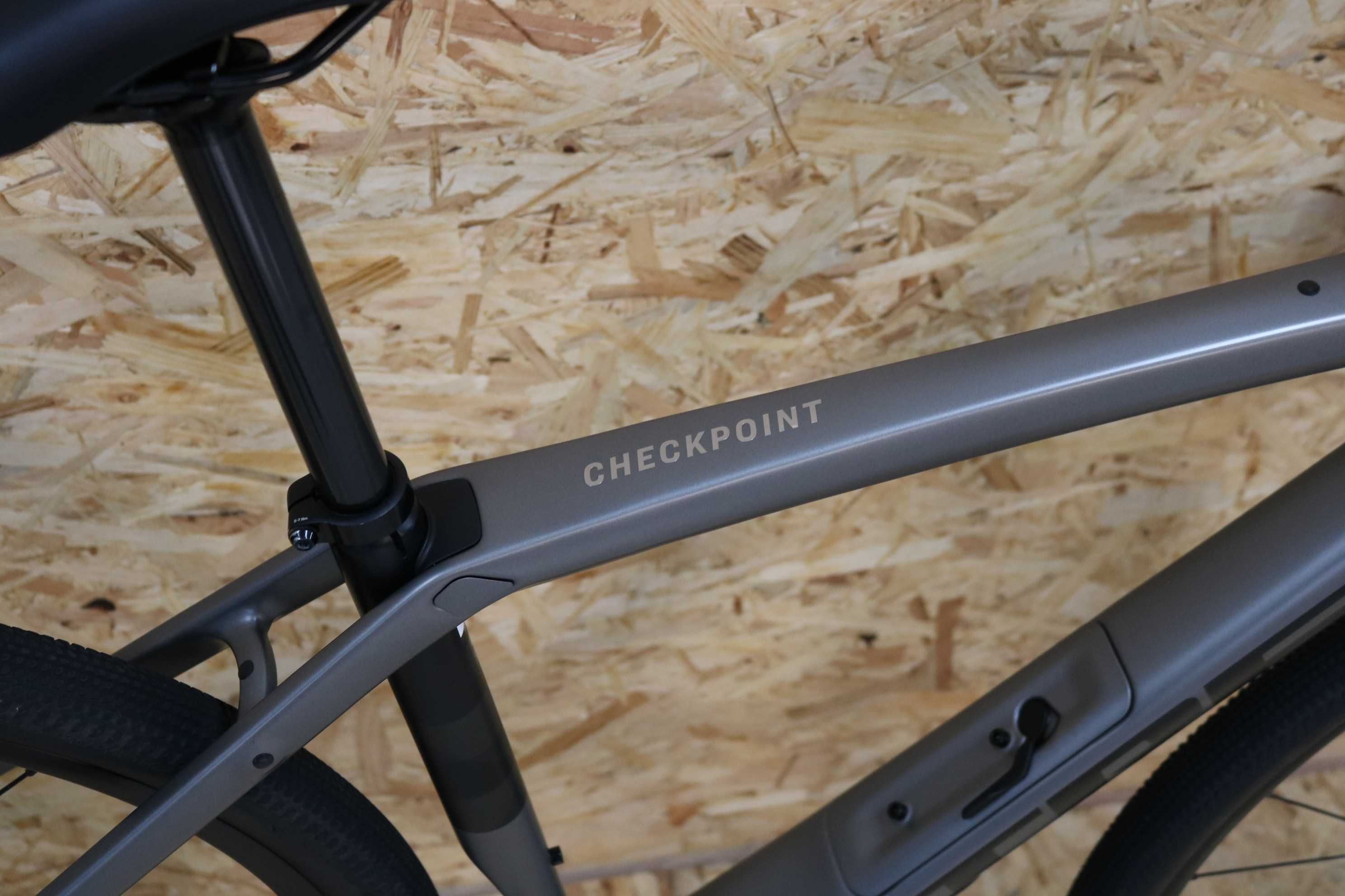 Bicicleta Gravel carbono Trek Checkpoint - GRX 11v - Pouco uso