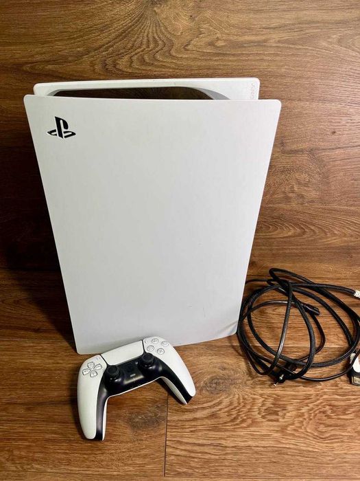 Sony Playstation 5 Digital Edition с дисководом 825GB