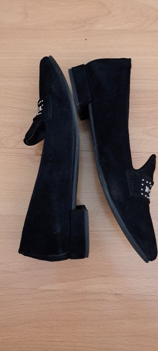 Sapatos camurça pretos Zenda