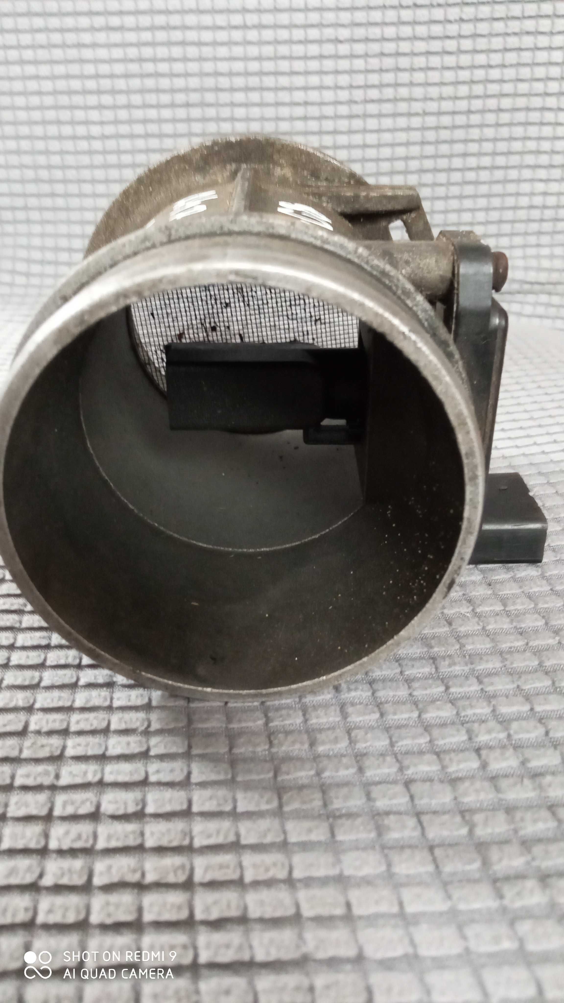 Przepływomierz powietrza Audi A4 ,Passat,A6C5, 2,5tdi 059.906461D,