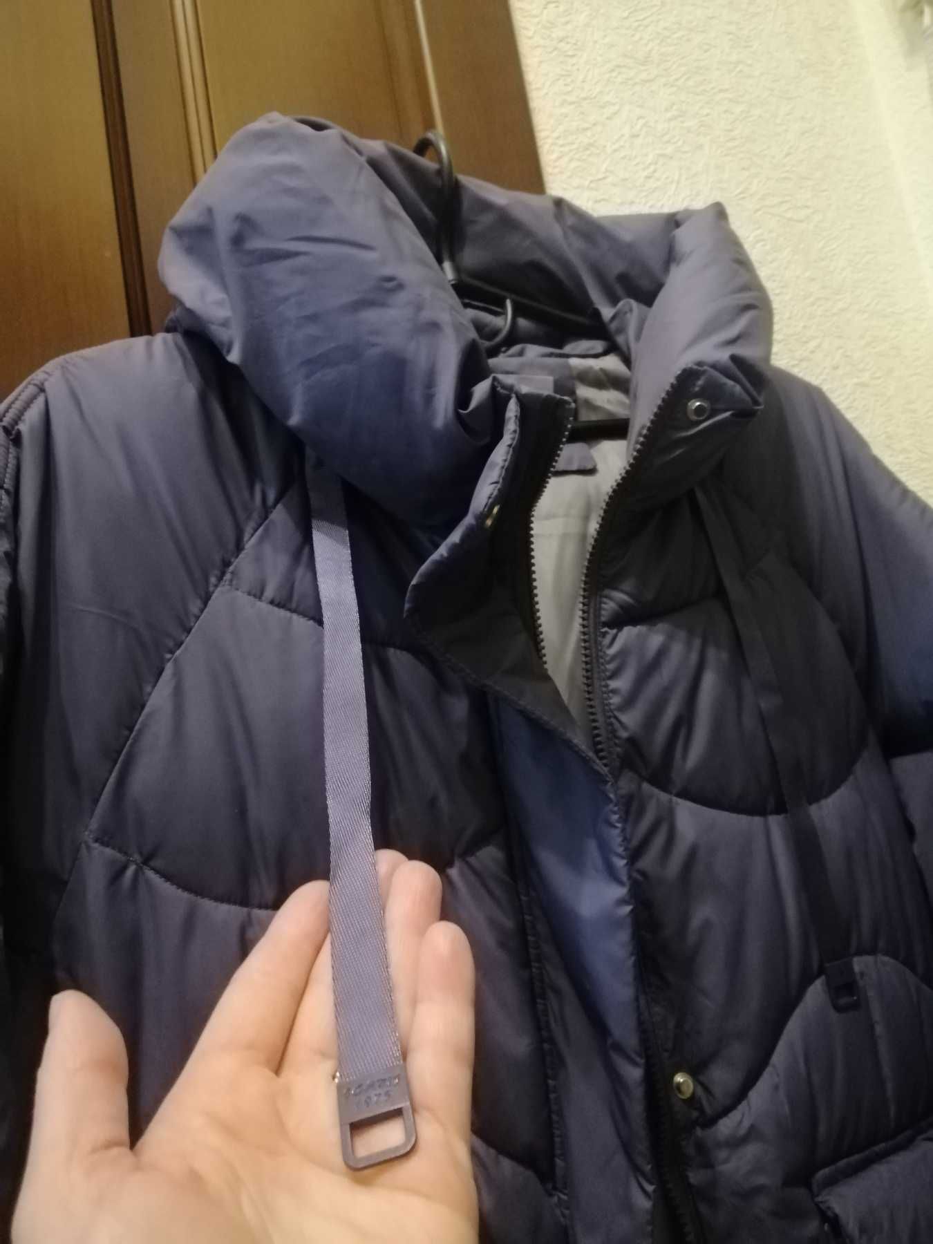 Курточка жіноча з капюшоном розмір 2XL (52)
