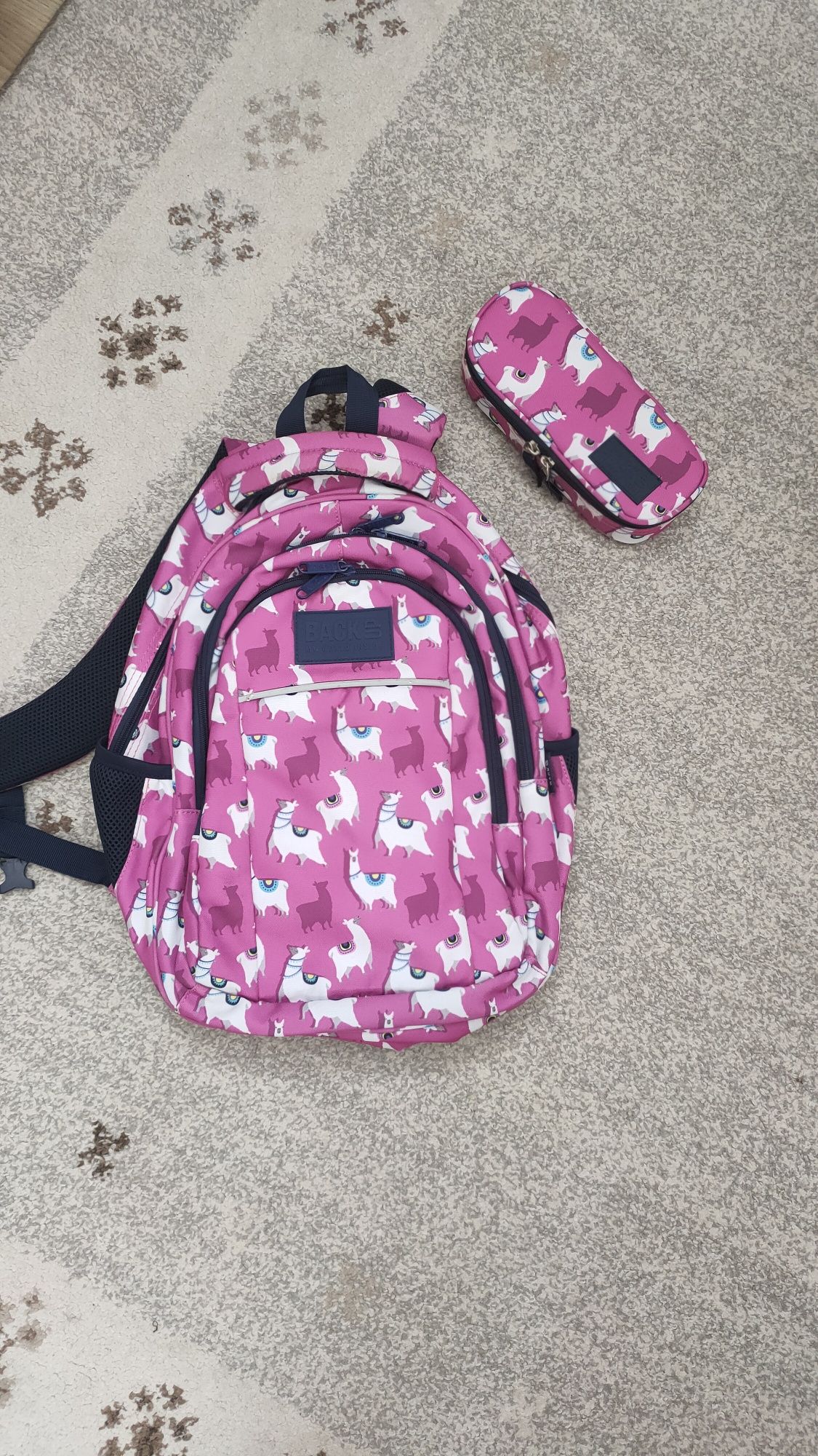 Plecak szkolny Back Up różowy w lamy model H gratis piórnik