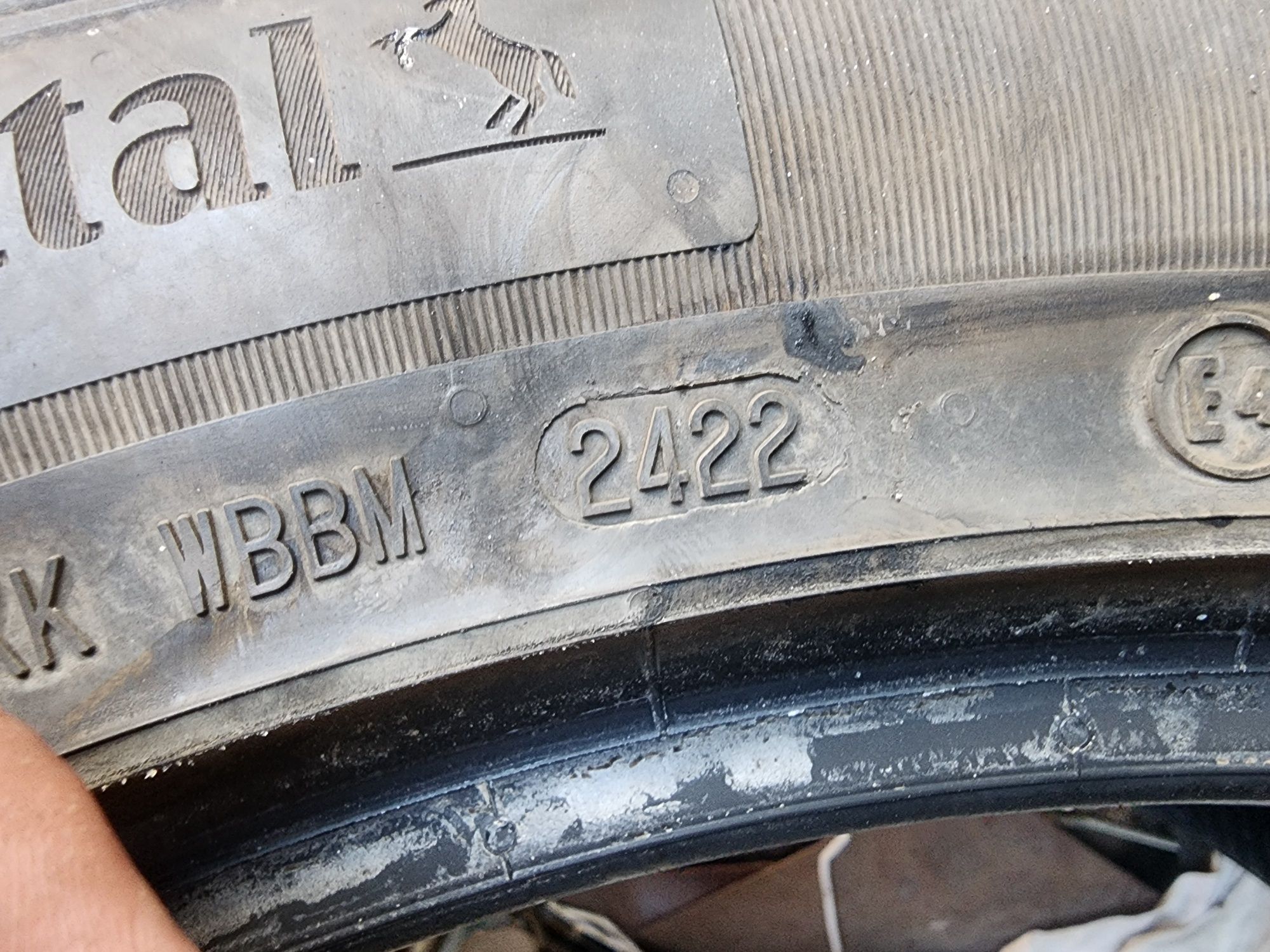 Продам резину лето 265/45/20
