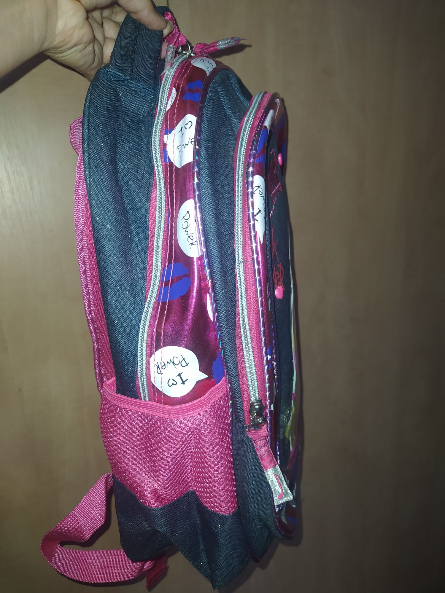 Шкільний рюкзак  для дівчинки з ортопедичною спинкою