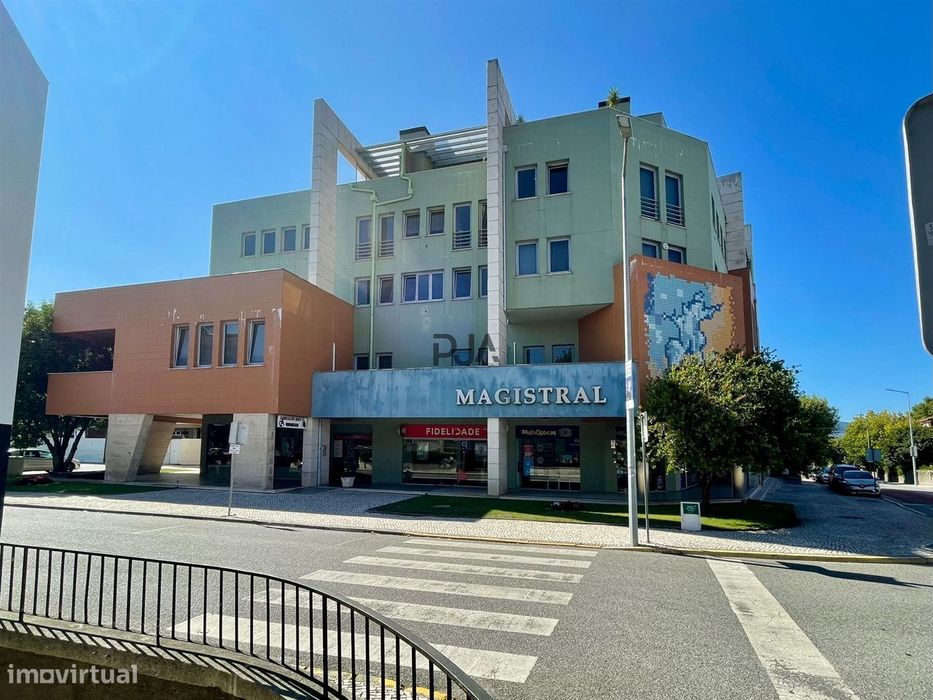 Loja para arrendar em Tondela