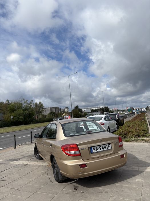 Na sprzedaż Kia Rio 1.4 LPG/mały przebieg/klimatyzacja/nowe klocki