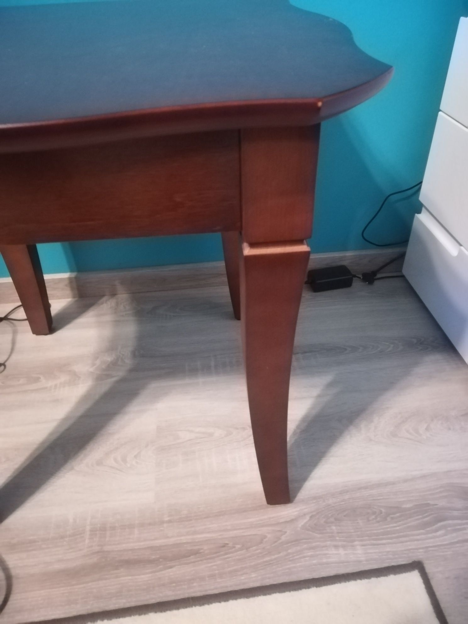 Stolik 650x650