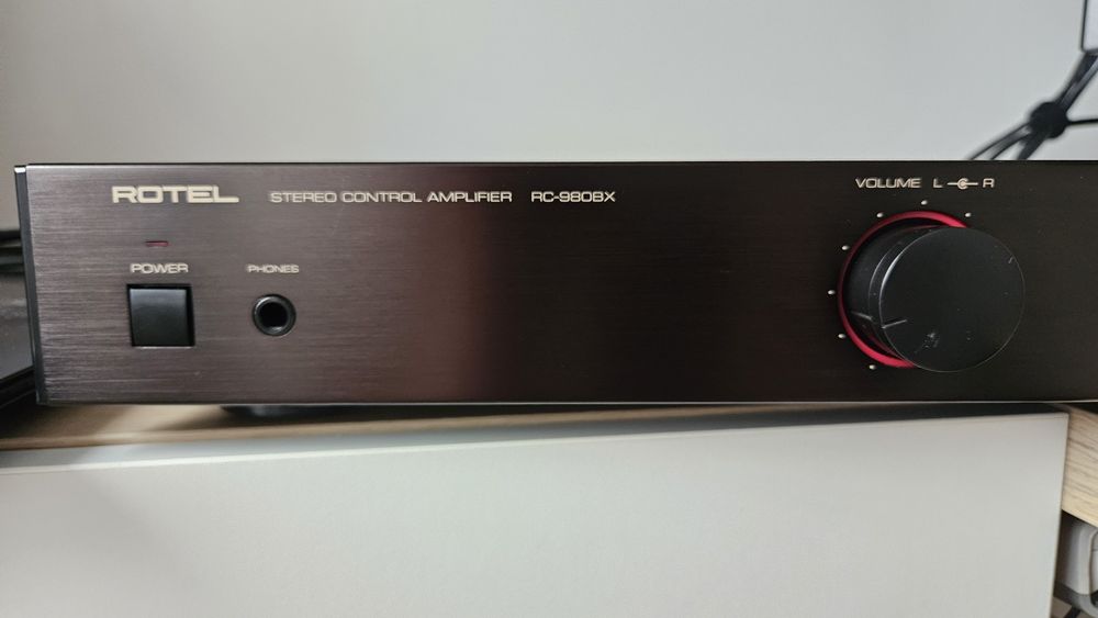 Przedwzmacniacz ROTEL RC-980BX