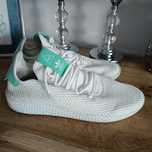 Buty Pharrell Williams białe 43 i 1/3