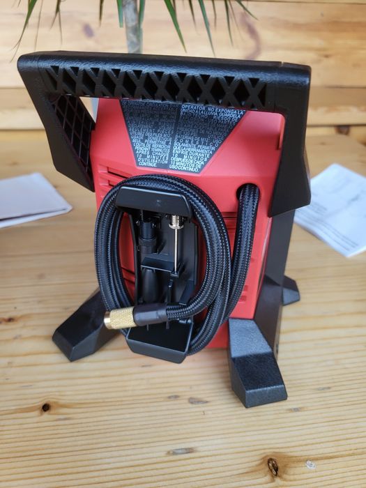 Акумуляторний компресор Milwaukee 2475-20 м12 BI-0 2475