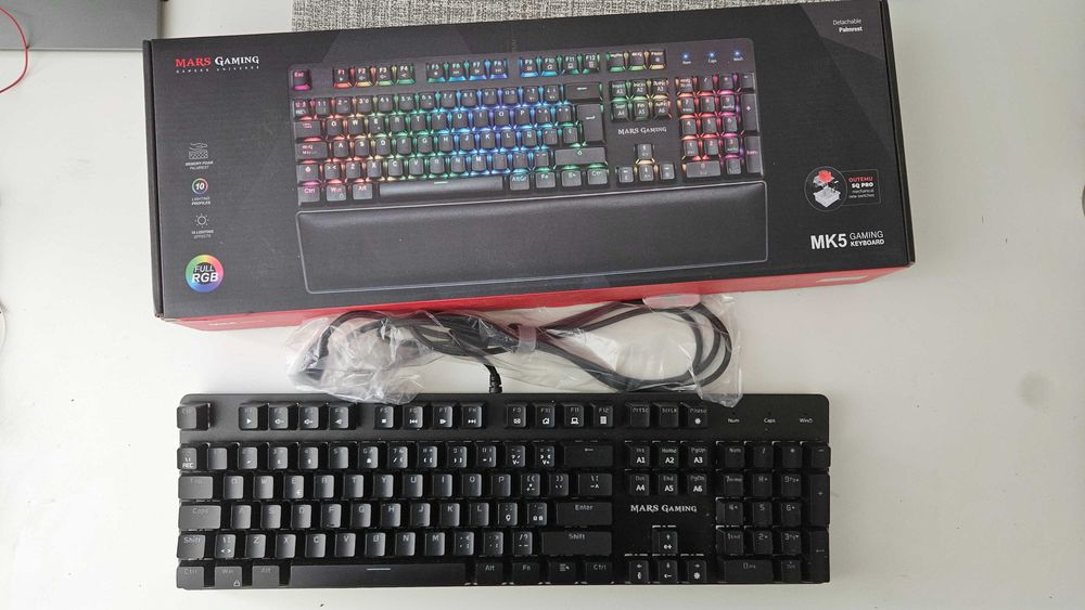 Mars Gaming MK5 - Teclado Mecânico RGB