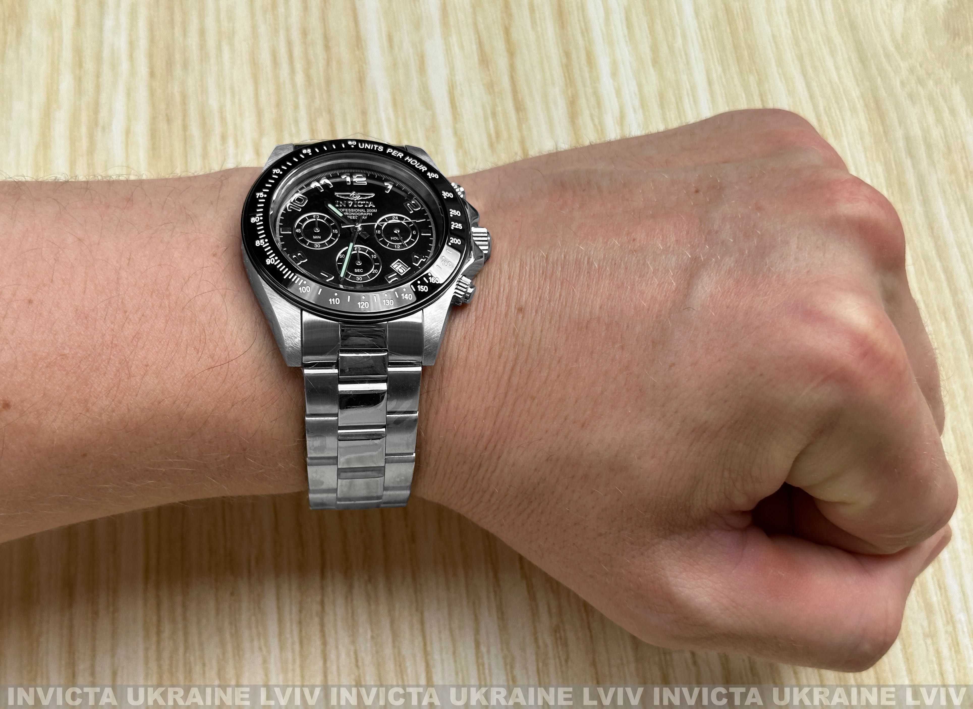 Часы Invicta 10701 Speedway 43 mm. Chronograph 200 MT.