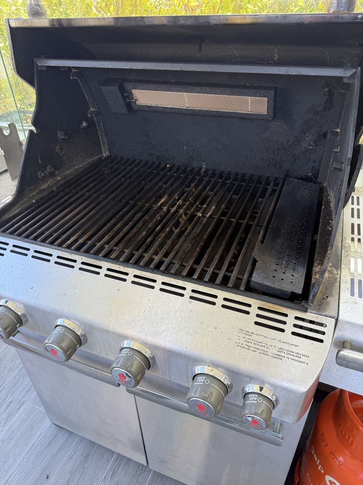 Barbecue Grelhador Gas Weber Summit