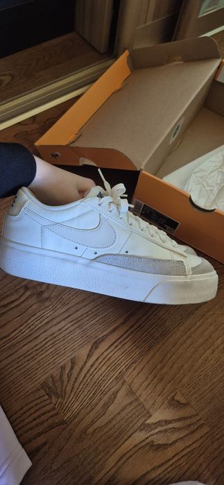 Nike blazer low platform