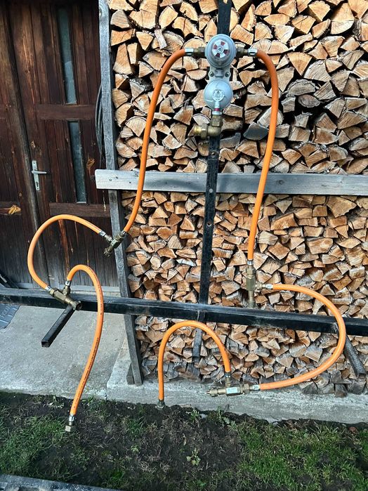 6x Butla 33kg wraz z reduktorem i klatką