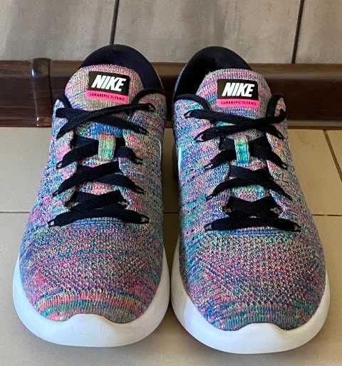 Кроссовки nike lunarepic low flyknit, размер eur-39/25 см.