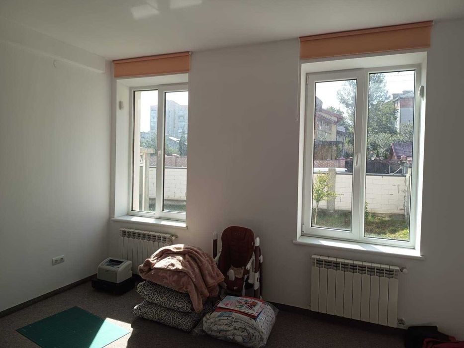 Продаж. 3 к, підвал, з власним садом. Центр. Куликівська. Власник