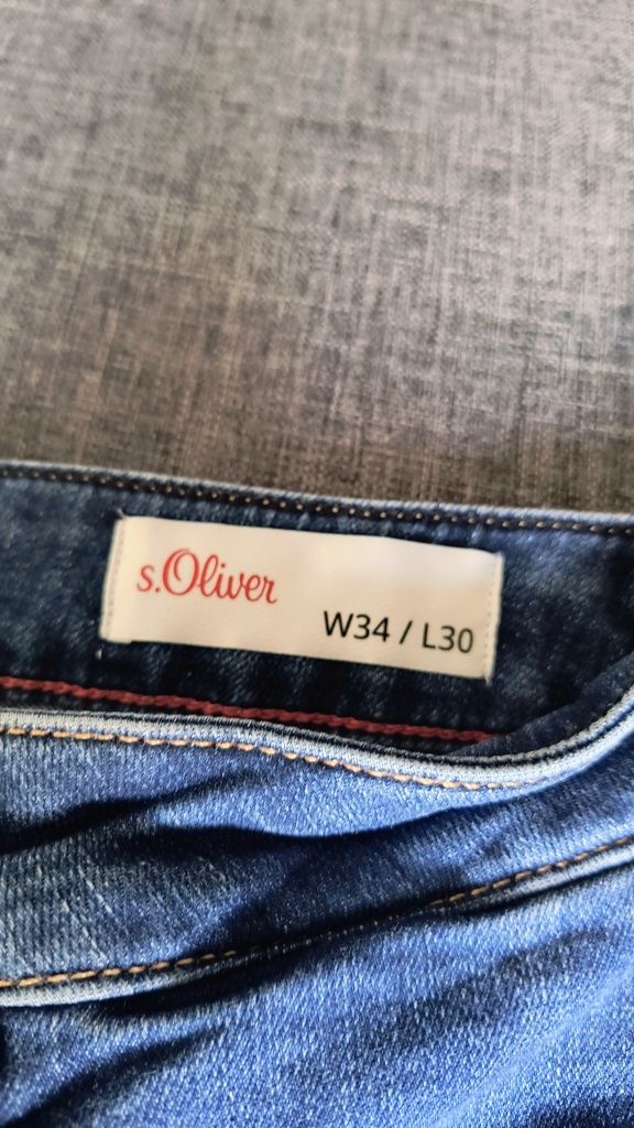 Jeansy spodnie damskie S.Oliver bootcut niebieskie 34/32
