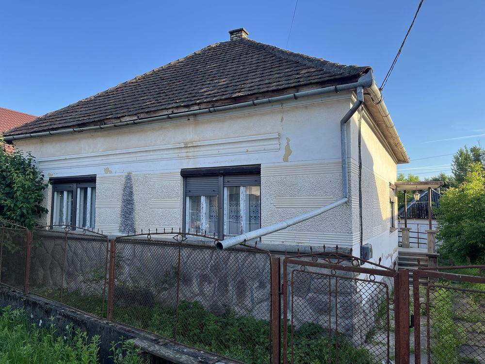 Дім 73 м2 ділянка 15 сотин Берегово вул. Перені Жігмонда 6