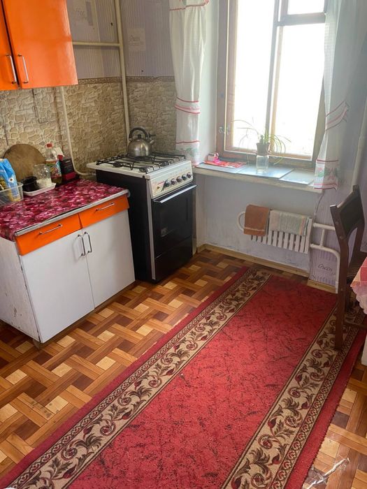 Оренда кімнати в 2 кімнатній квартирі в Центрі