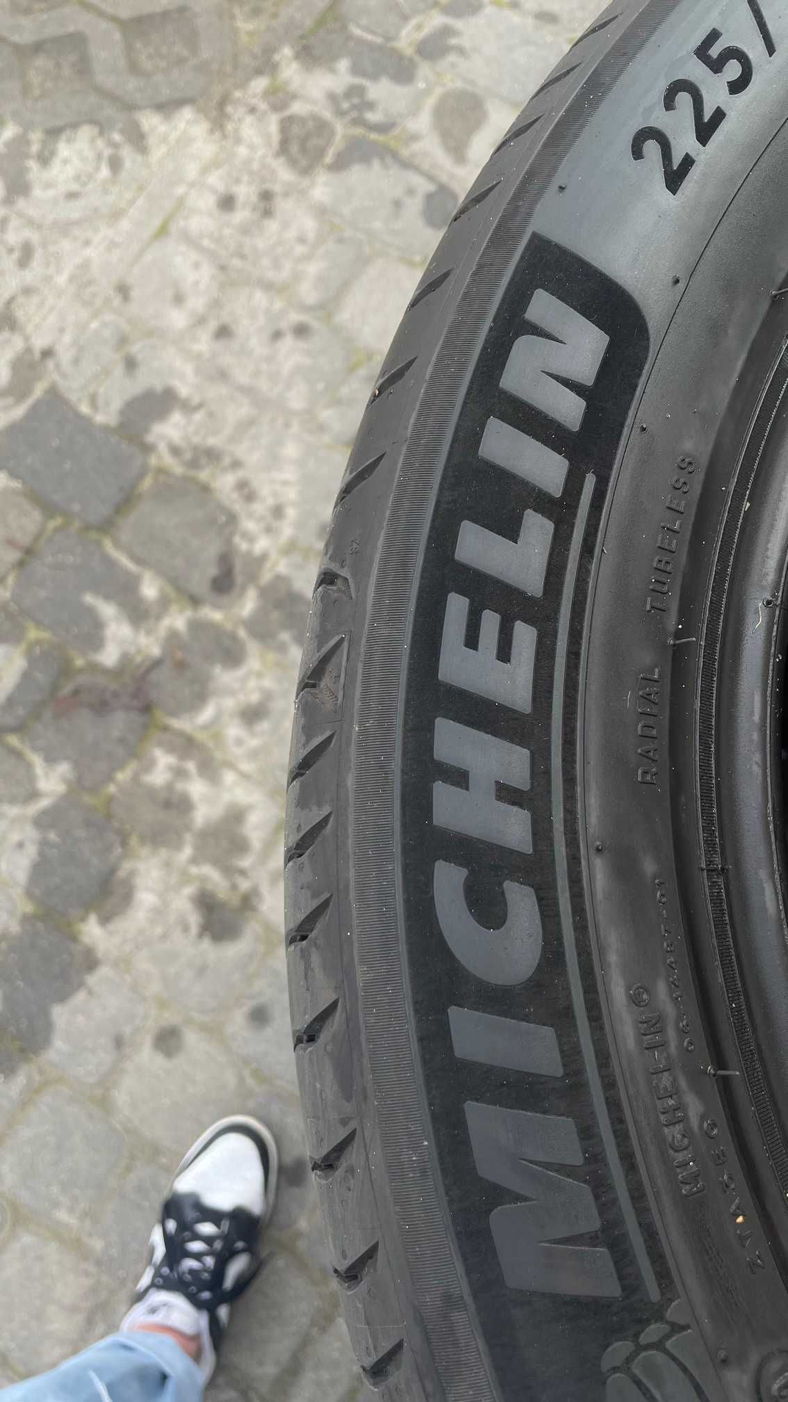 225/55R18 Michelin Primacy 4