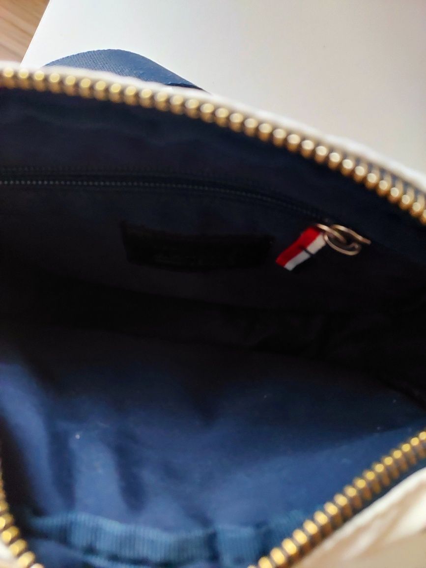 Torebka Tommy Jeans