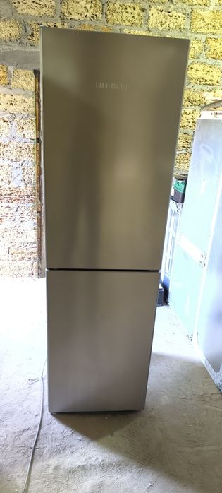 Холодильник Liebherr CNef 3915