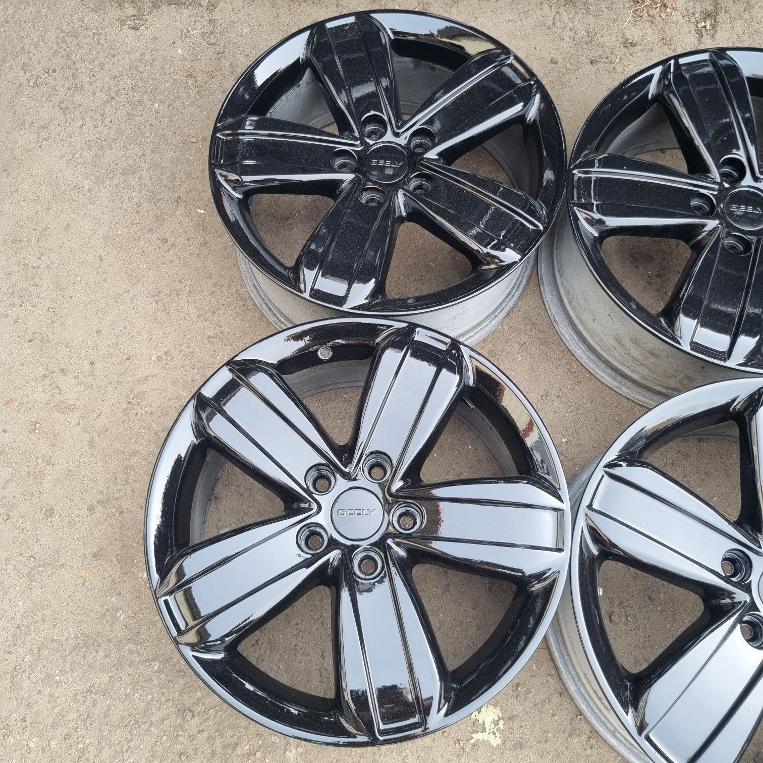 диски 17 5/114.3 jeely Toyota suzuki