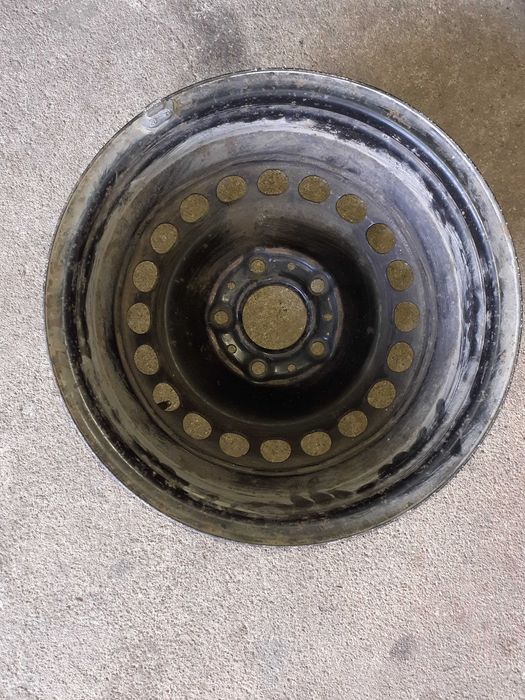 Jante 15 de ferro sem pneu