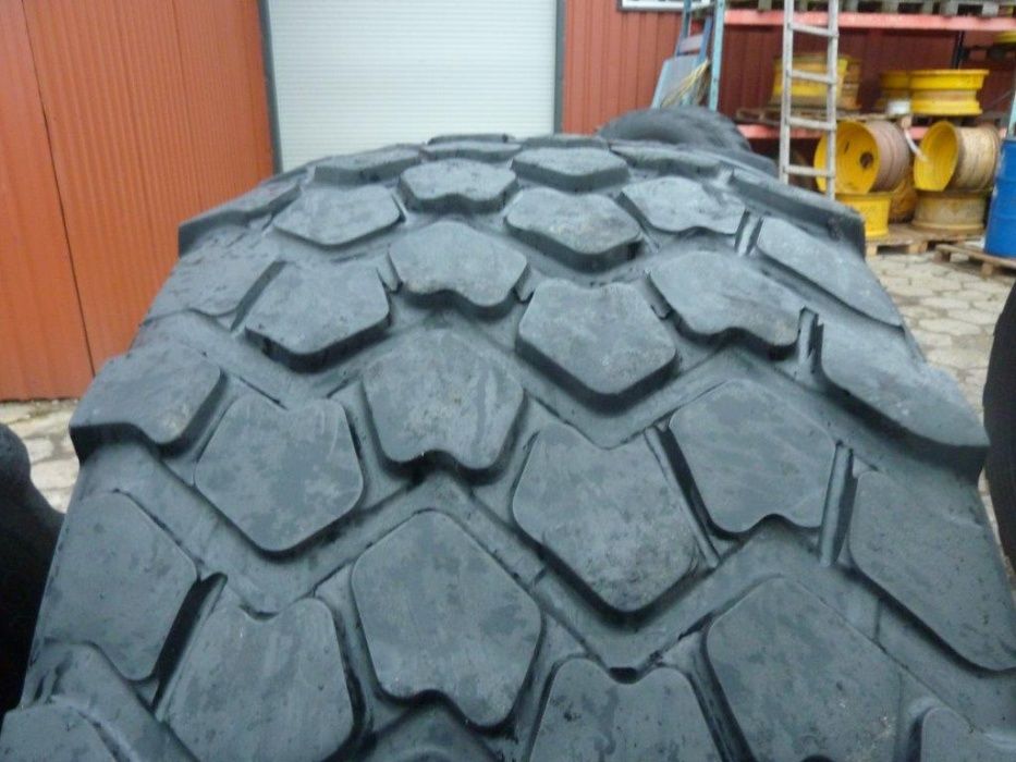 Opona używana przemysłowa 24R21 24-21 MICHELIN XZL 1000zł W1091