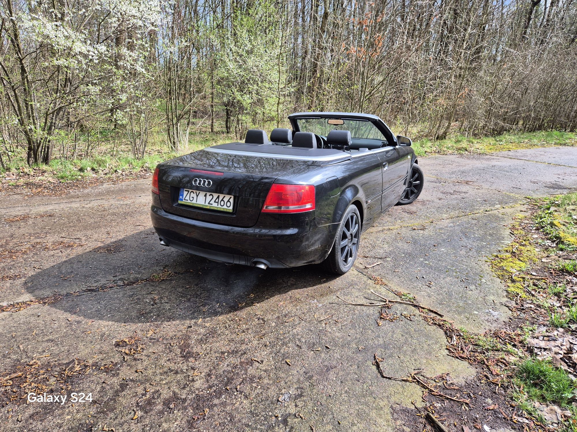 Audi A4b7 cabrio 2xsline#navi#windschot