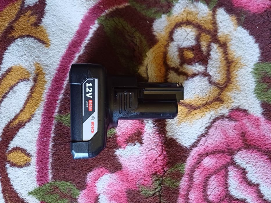 2 Baterie Bosch 12 v 6.0 Ah