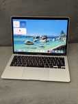 MacBook Air M1 8/256GB