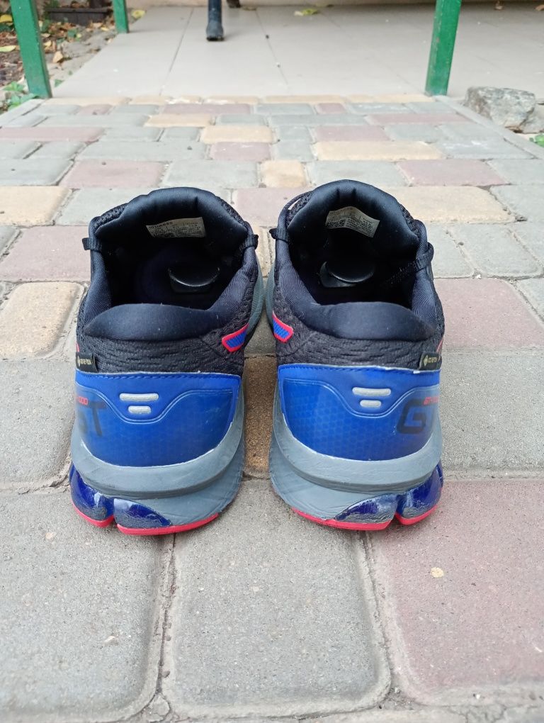 Кроссовки Nike GT-1000 Gore tex