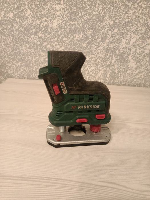 Фрезер акумуляторний, parkside