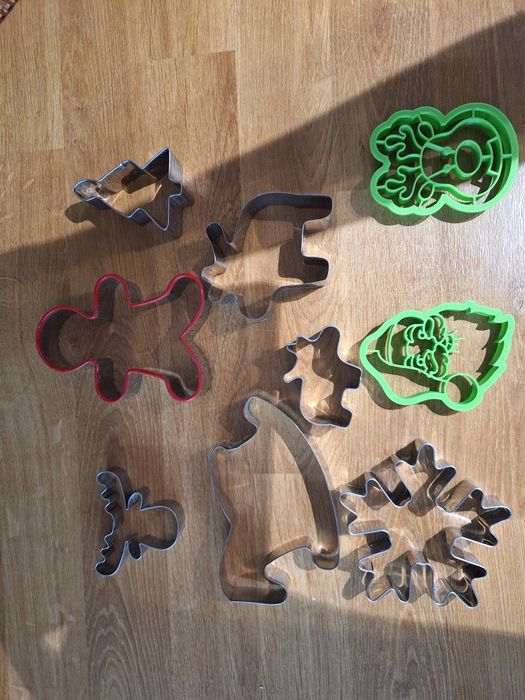 Zestaw foremek wykrawaczy do ciastek i pierniczków