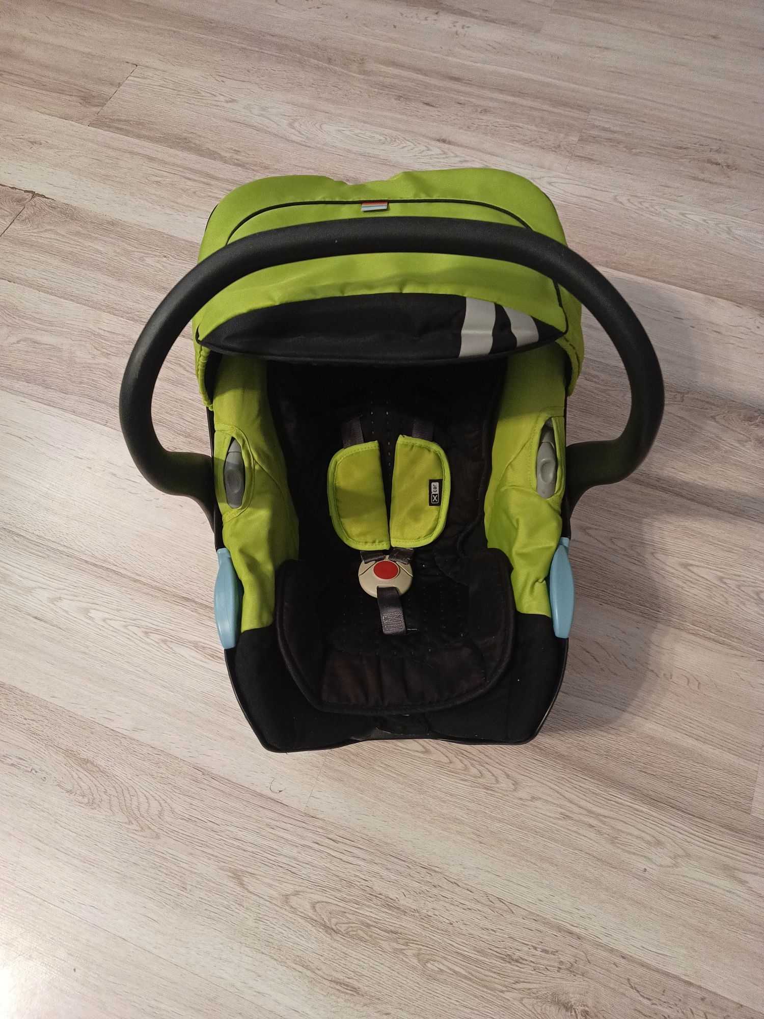 Fotelik X-Lander x-car belleli zielony 0-13kg