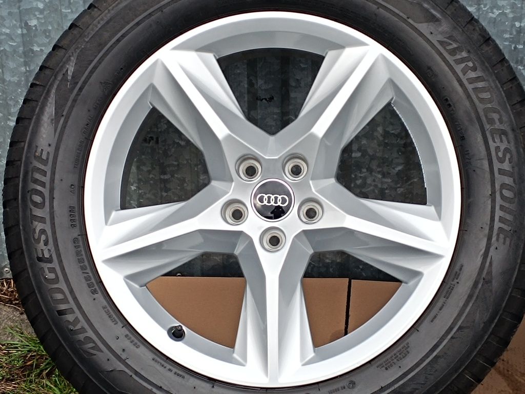Felgi Aluminiowe Audi Q7 SQ7 Q5 Q3 A5 A6 A7 A8 8.0" x19 5x112 ET28 4M0
