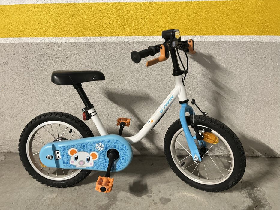 Bicicleta B-twin 14” - com rodinhas