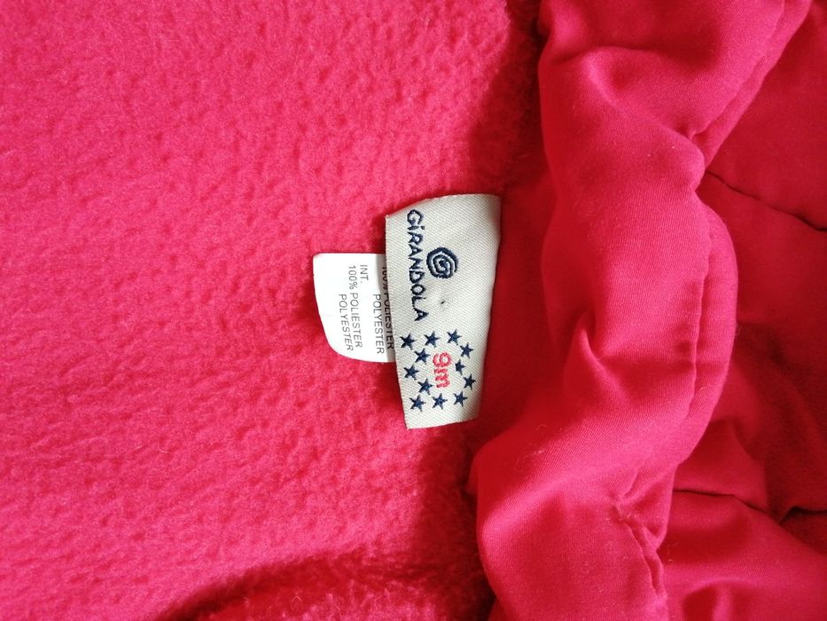 Blusão vermelho 9 meses