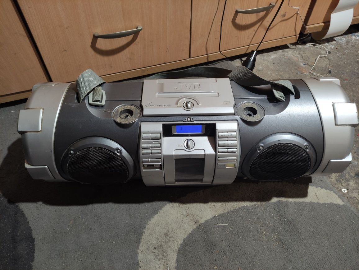 Boombox JVC RV-NB70 USB AUX iPod Radio CD Gitara Sprawny