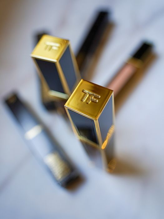Консилер для обличчя Tom Ford Shade and Illuminate Radiance Enhancer